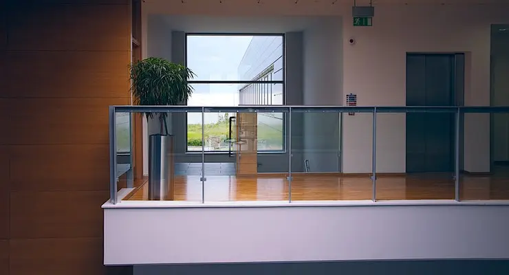 Glas